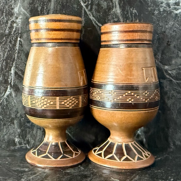 Wooden Salt and Pepper Shakers - Picture 3 of 9